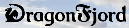 Drache sitzend, im Profil, Kopf nach links, Drache als Vertikalstrich von D, Schwanz im Halbkreis hochgebogen für Rundung vom D, daneben ragonFjord in schwarz