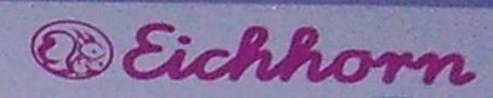 Eichhörnchen nur Umriss aus EICH001, lila, in lila Oval, rechts daneben Eichhorn in Schreibschrift